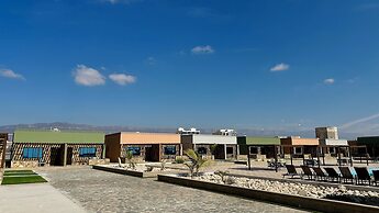Roushan Resort