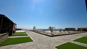 Roushan Resort