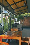 Pakkan hotel Kanchanaburi