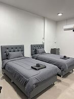 Pakkan hotel Kanchanaburi