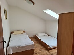 Apartments Stosa