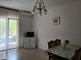Apartments Stosa