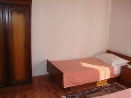 Apartments Dragan