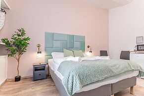 Comfy Barrier Free Studio Westbahnhof