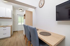 Apartment Ren