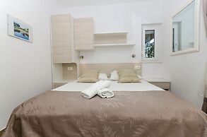 Apartments Jadro