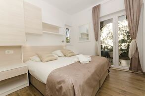 Apartments Jadro