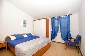 Apartments Jadro