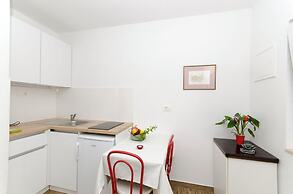 Apartments Jadro