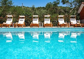 Apartments Spomenka