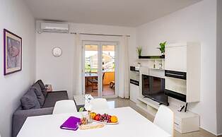 Apartments Spomenka