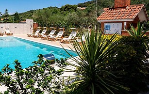 Apartments Spomenka
