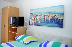 Apartments Ivi