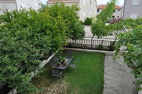 Apartments Ivi
