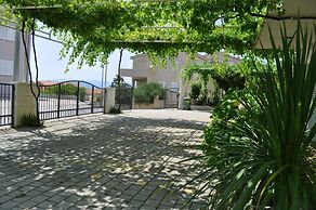Apartments Ivi