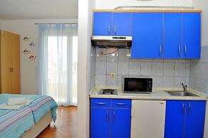 Apartments Ivi