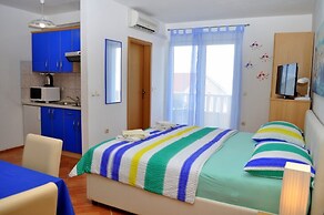 Apartments Ivi