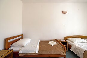 Apartments Naki