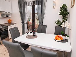 Apartment Vrilo