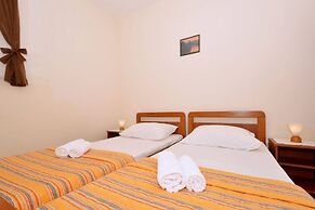 Apartments Sima