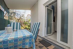 Apartment Neva