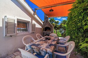 Apartments Rasa