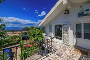 Apartments Rasa