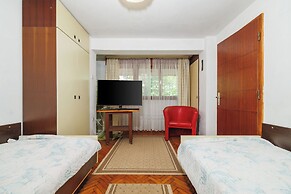 Apartments Rasa