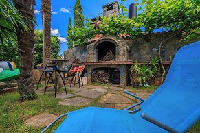 Apartments Rasa