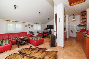 Apartments Rasa