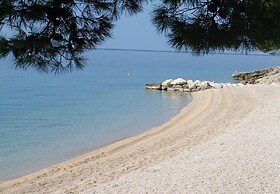 Apartments Lovre