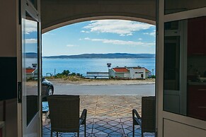 Apartments Lovre