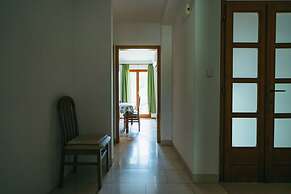 Apartments Lovre