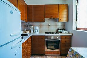 Apartments Lovre
