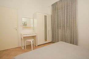 Apartments Josip