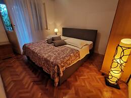 Apartments Srdan