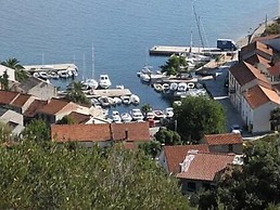 House Vese