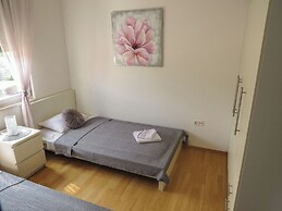 Apartments Eddie
