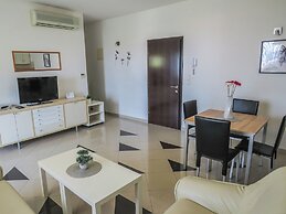 Apartments Eddie
