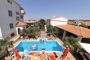 Apartments Tomo