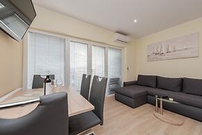 Apartments Tomo
