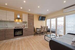 Apartments Tomo