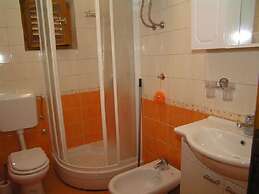 Apartment Dar