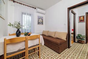 Apartment Dragica