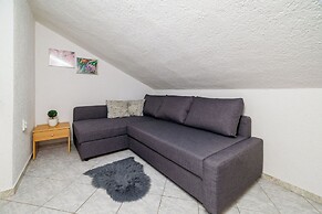 Apartment Dragica