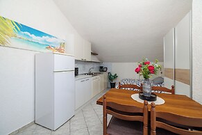 Apartment Dragica