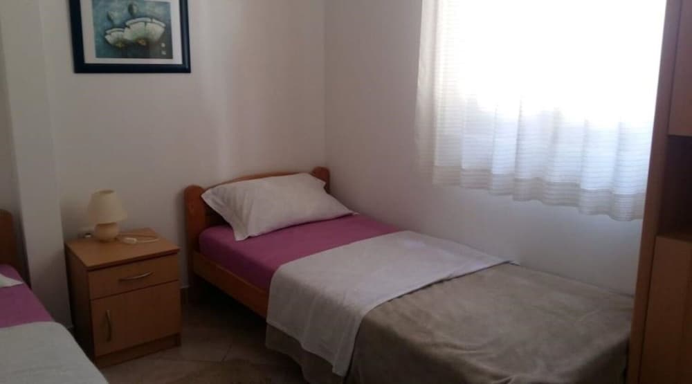 Apartments Mis