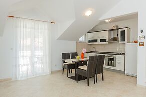 House Sanda
