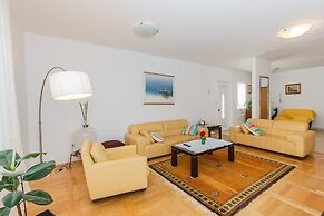 House Sanda