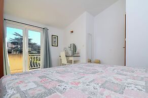 Apartment Biserka